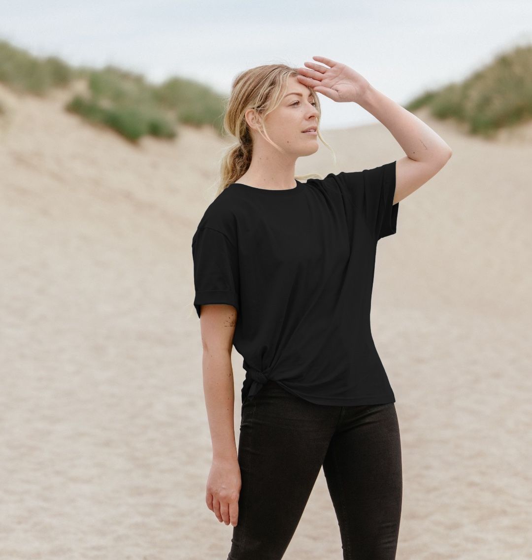 Womens relaxed fit tee