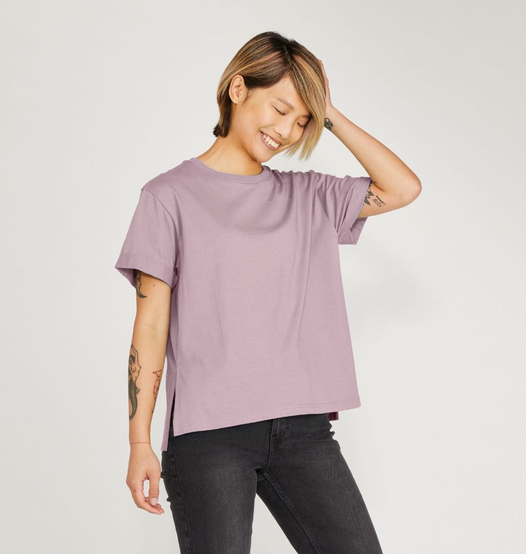 Womens relaxed fit tee