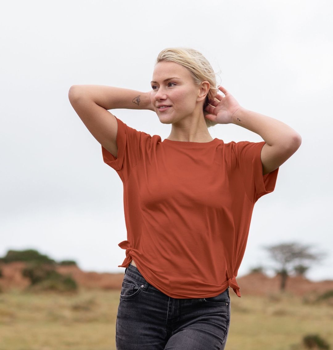 Womens relaxed fit tee